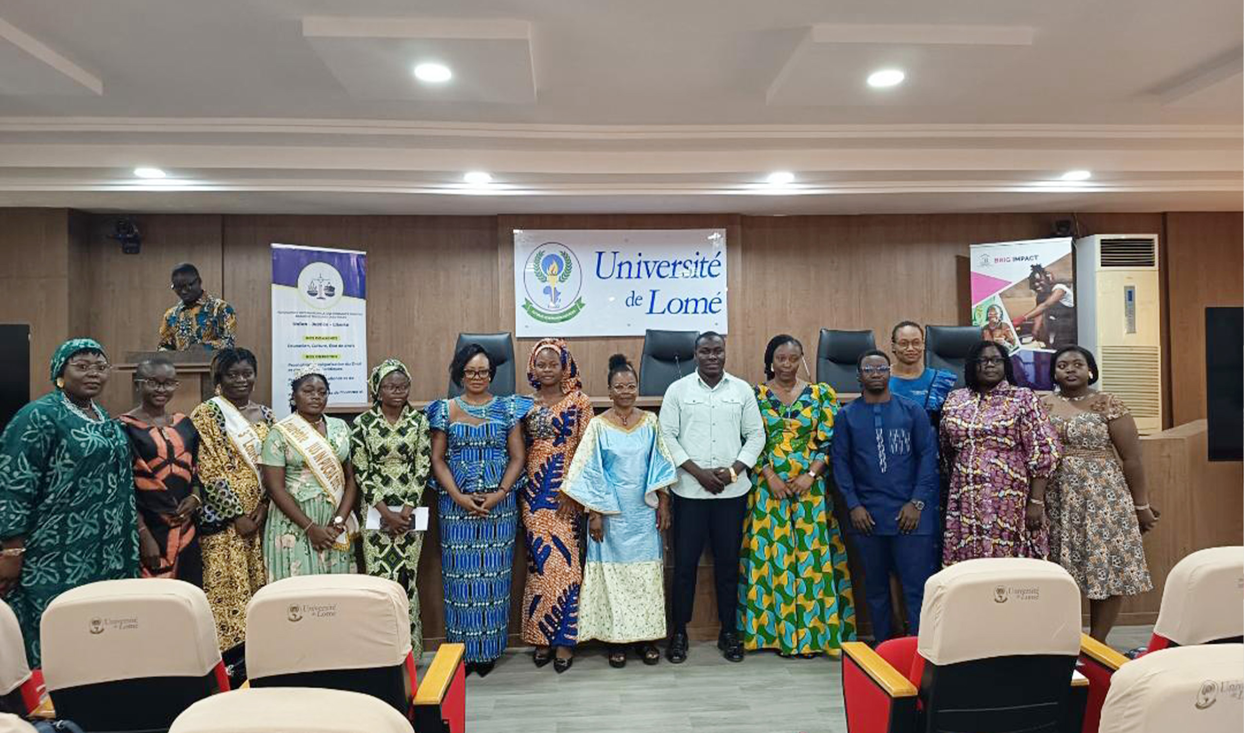 Journée de la Femme Africaine : l’IPDCP éveille la jeunesse togolaise aux enjeux d’une citoyenneté numérique responsable